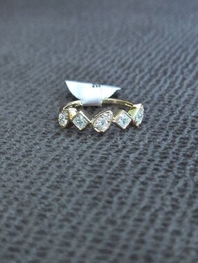 bleu💙 sage Gold💛 Ring💍 with Clear Crystals💎 - NWT